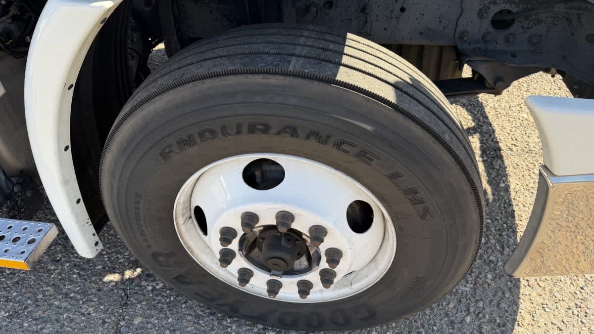 2017 Freightliner/Mercedes CASCADIA 113 665131