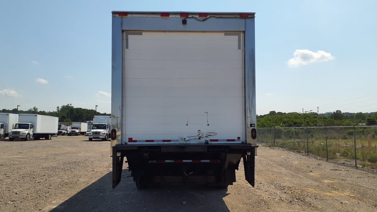 2017 Freightliner/Mercedes M2 106 665184