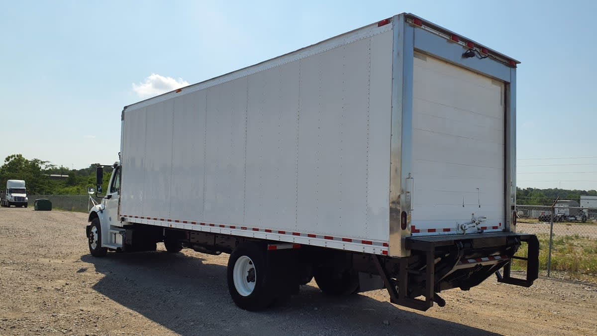 2017 Freightliner/Mercedes M2 106 665184