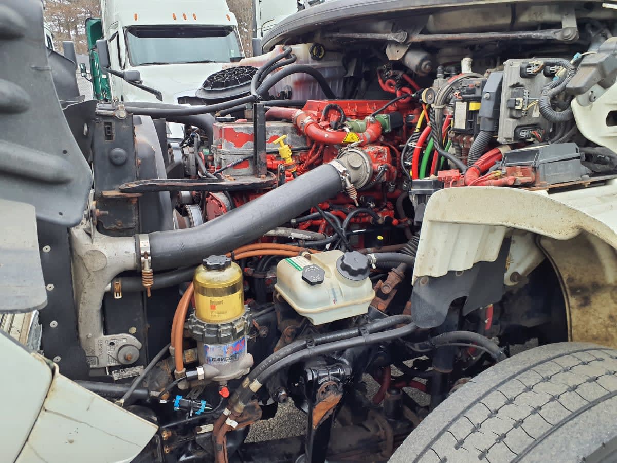 2017 Freightliner M2 106 - image 10