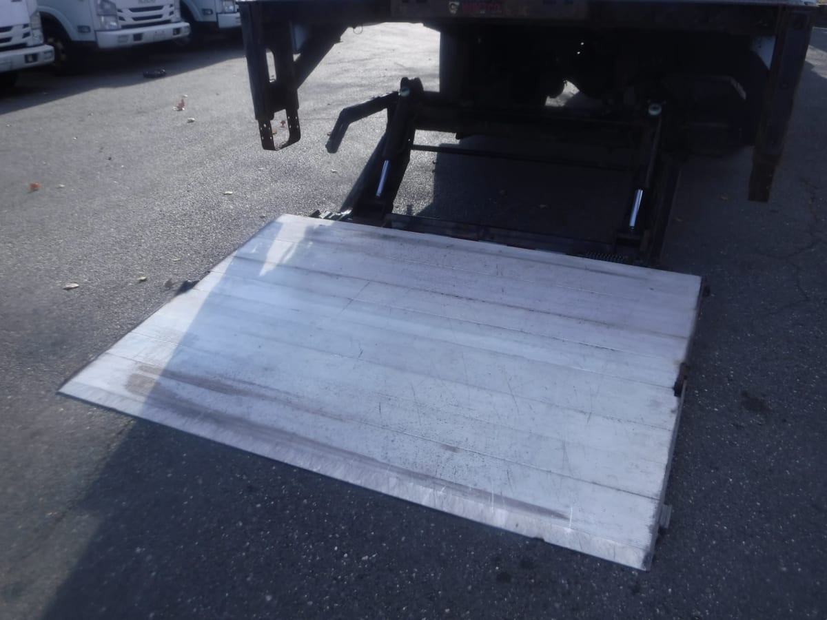 2017 Freightliner/Mercedes M2 106 665219