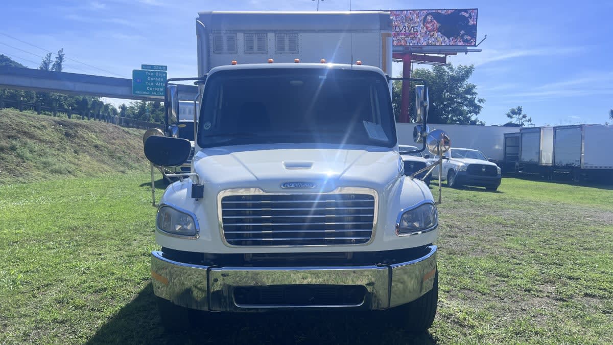 2017 Freightliner/Mercedes M2 106 665290