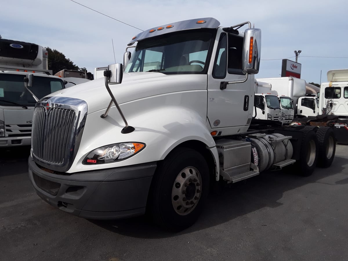 2017 Navistar International PROSTAR 665362