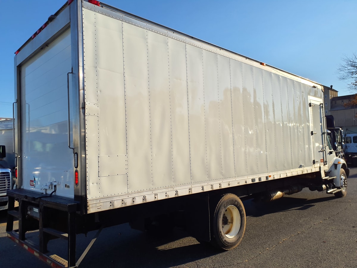 2017 Navistar International 4300 665379