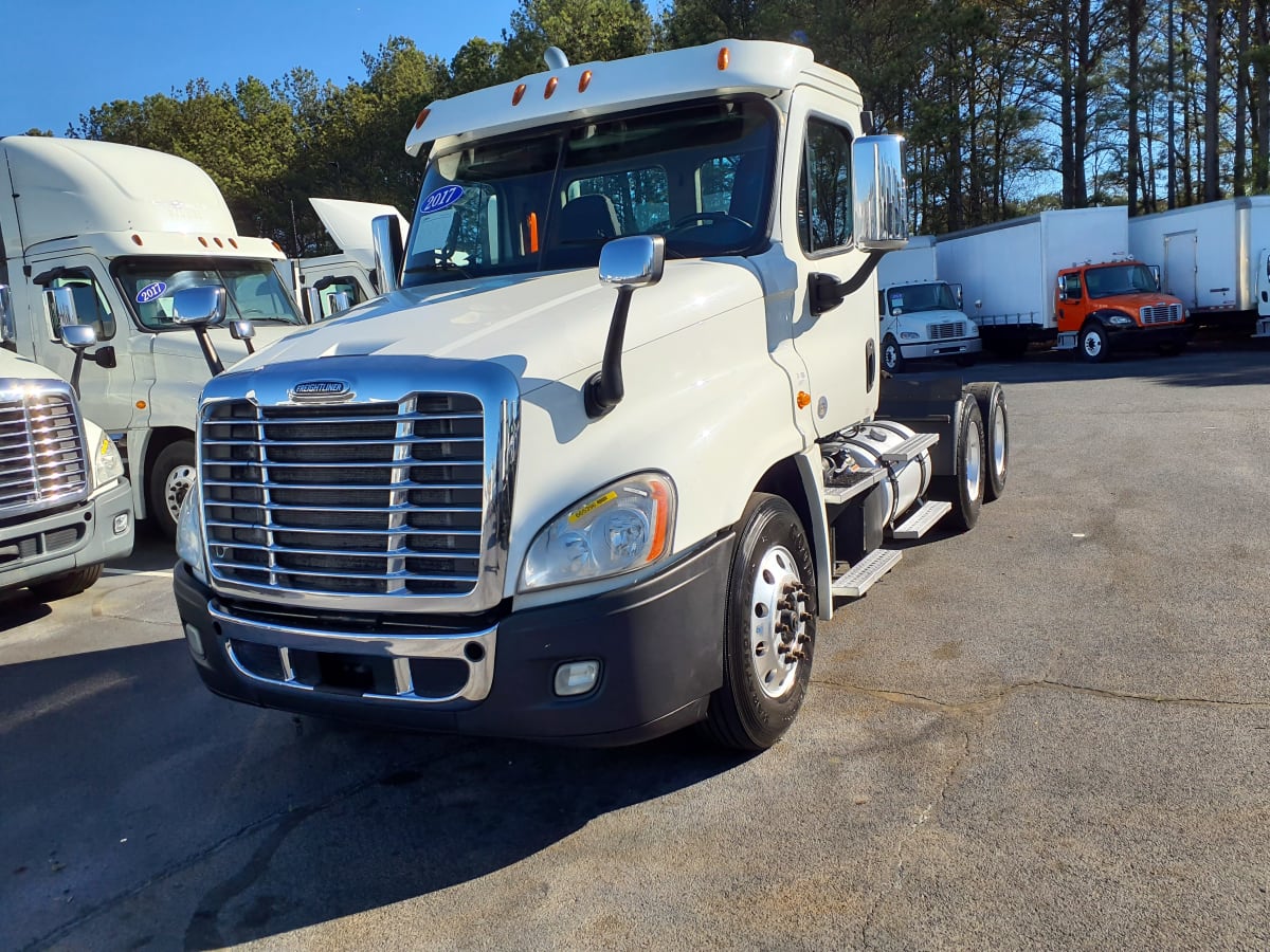 2017 Freightliner/Mercedes CASCADIA 125 665396