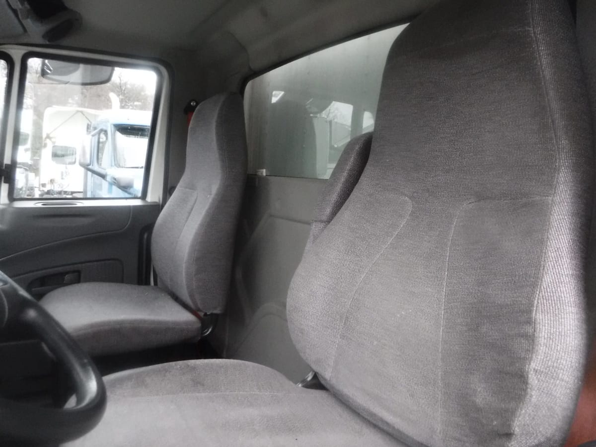 2017 Navistar International 4300 665525