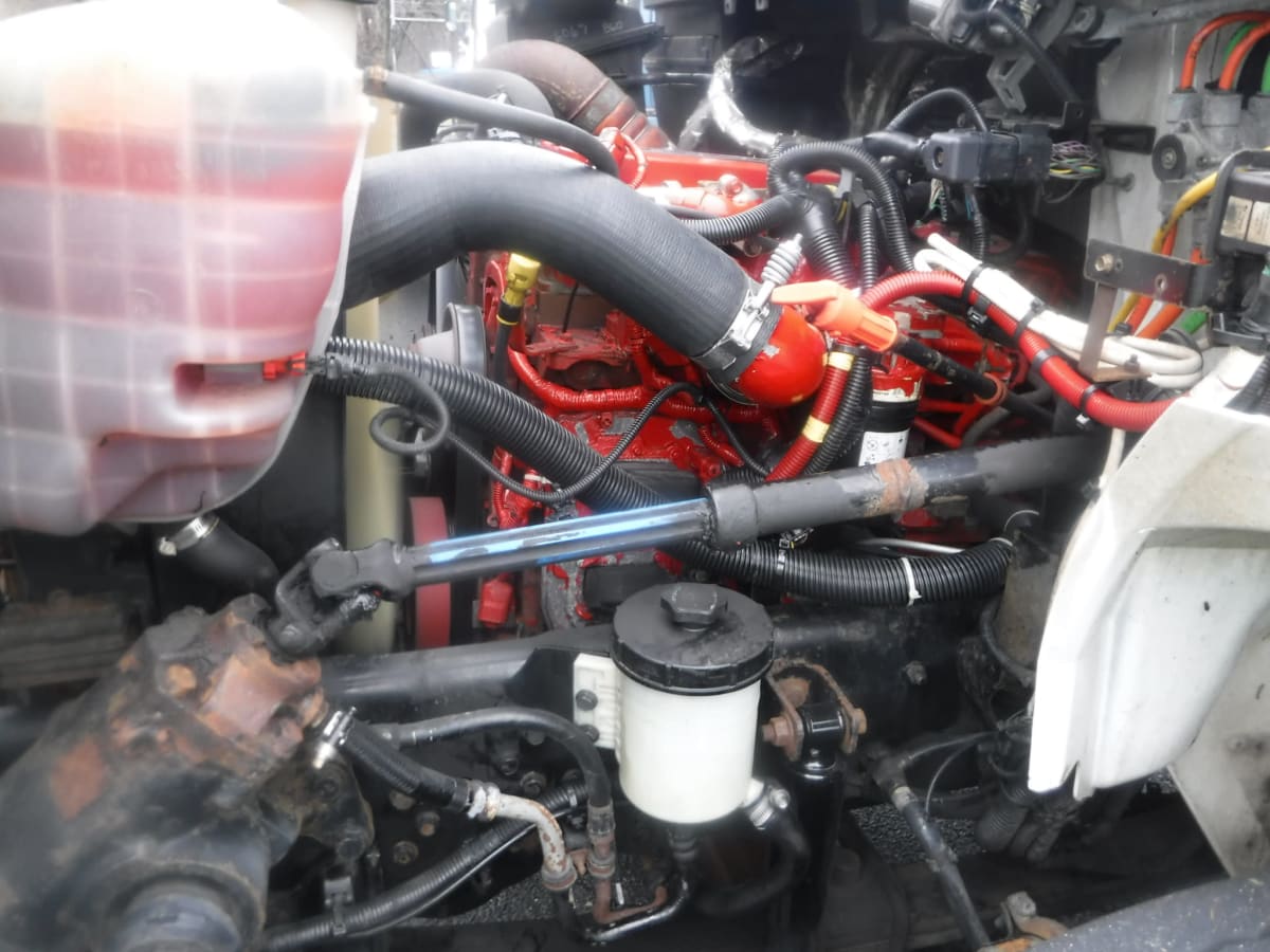 2017 Navistar International 4300 665525