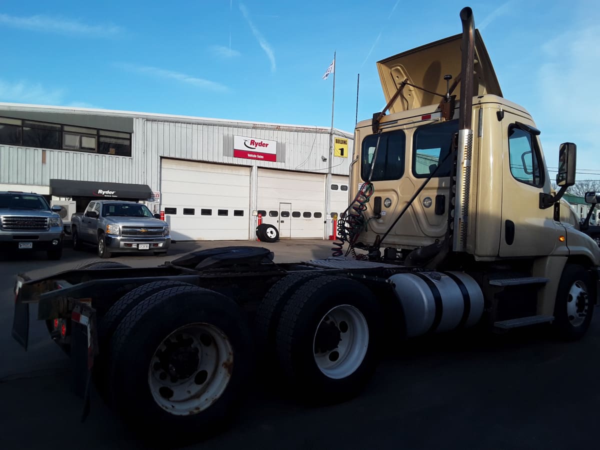 2017 Freightliner/Mercedes CASCADIA 125 665545