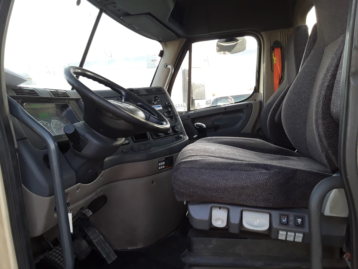 2017 Freightliner/Mercedes CASCADIA 125 665545