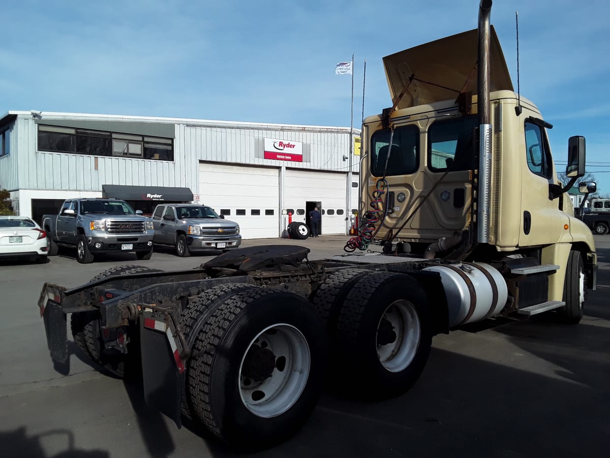 2017 Freightliner/Mercedes CASCADIA 125 665546