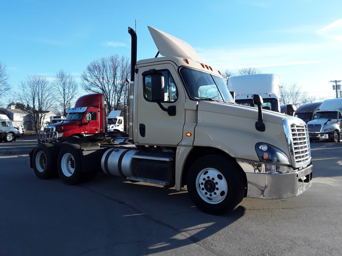 2017 Freightliner/Mercedes CASCADIA 125 665547