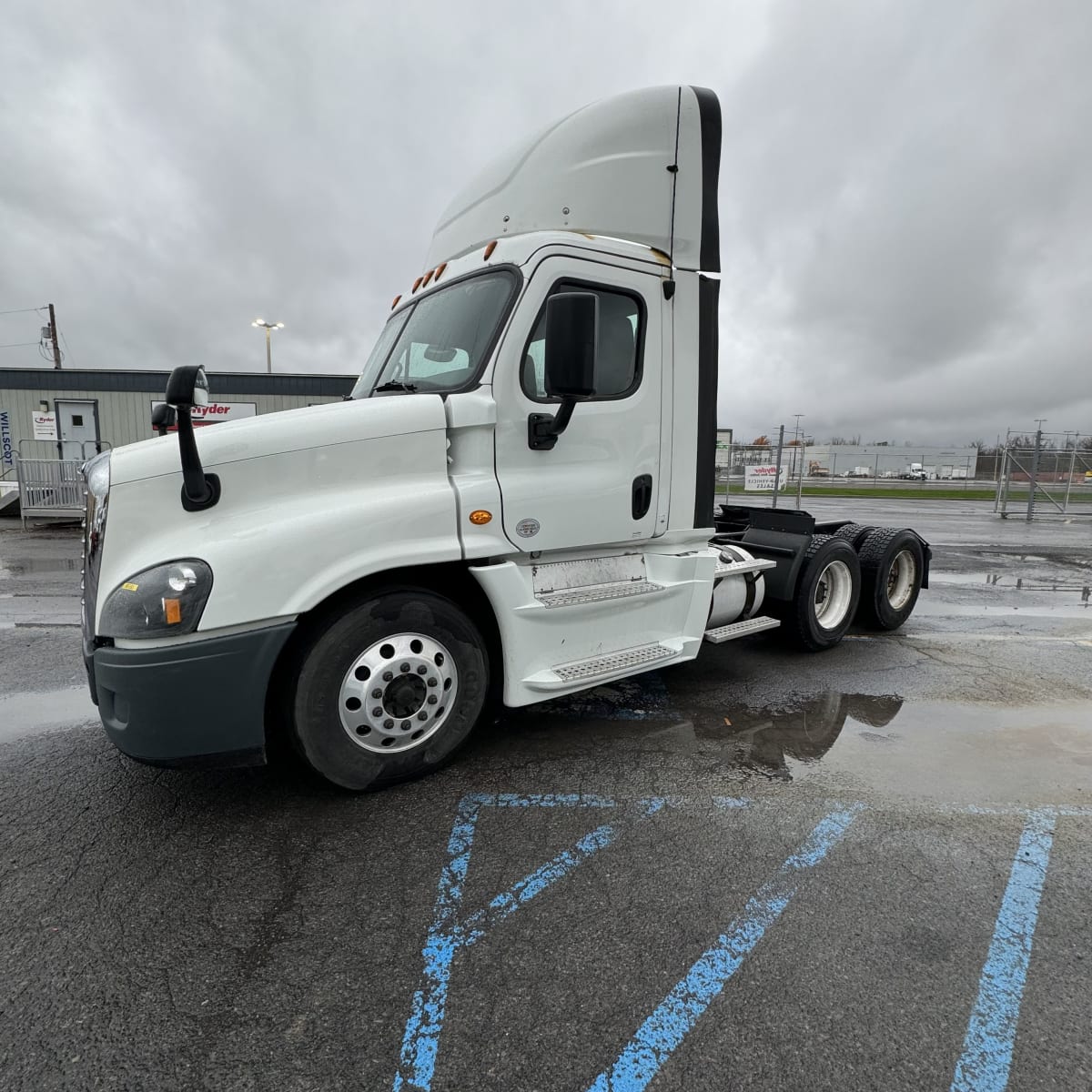 2017 Freightliner/Mercedes CASCADIA 125 665583