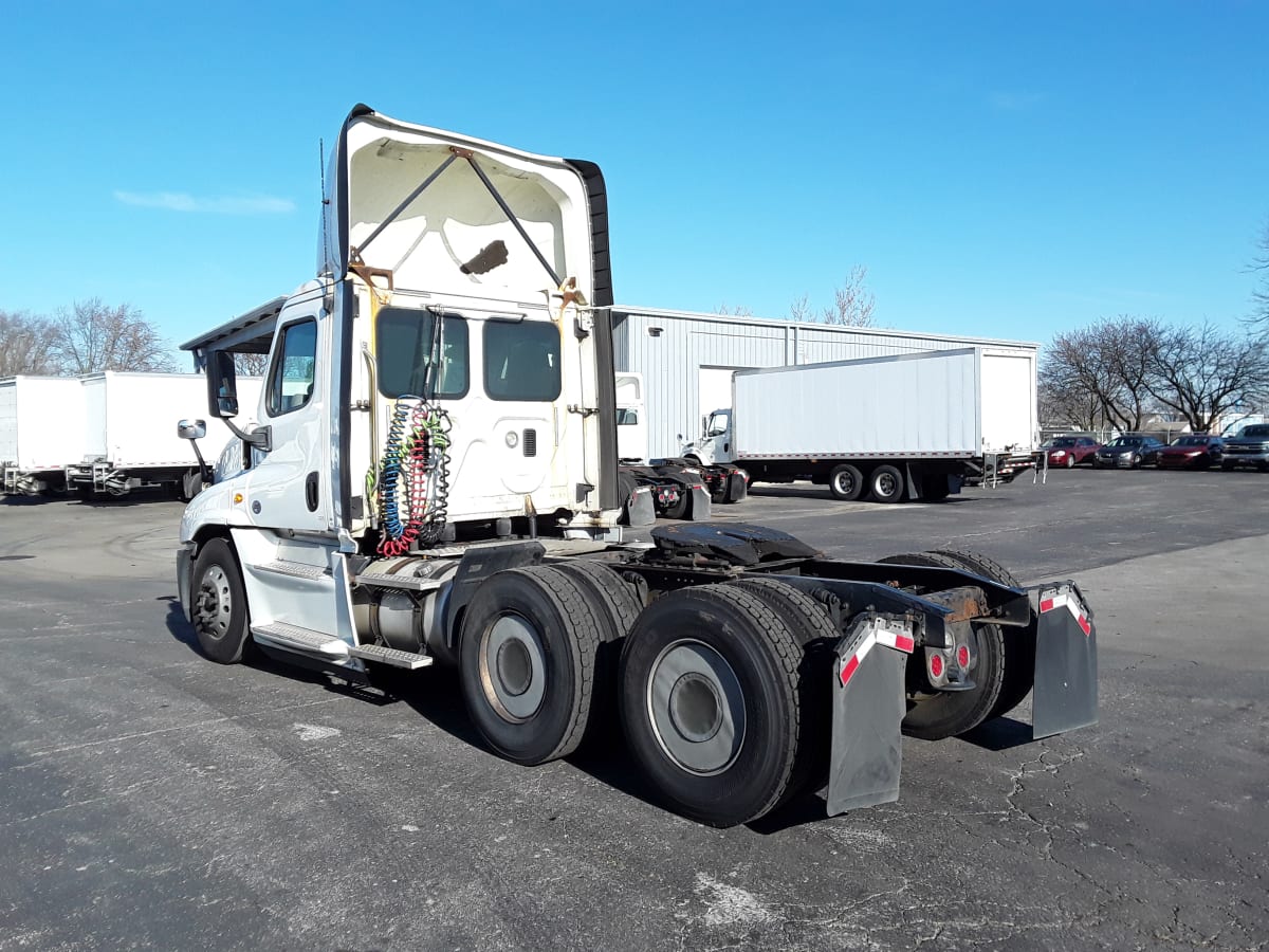 2017 Freightliner/Mercedes CASCADIA 125 665587