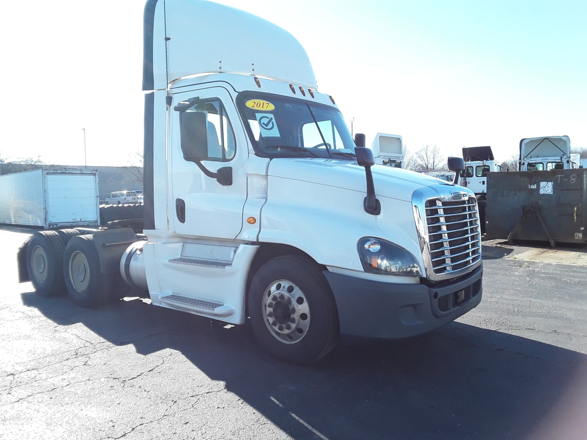 2017 Freightliner/Mercedes CASCADIA 125 665587