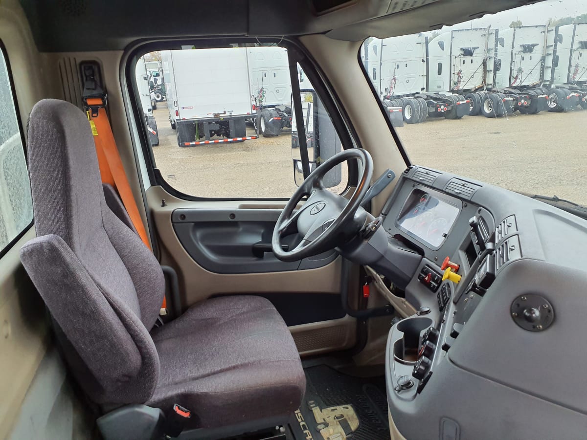 2017 Freightliner/Mercedes CASCADIA 125 665590