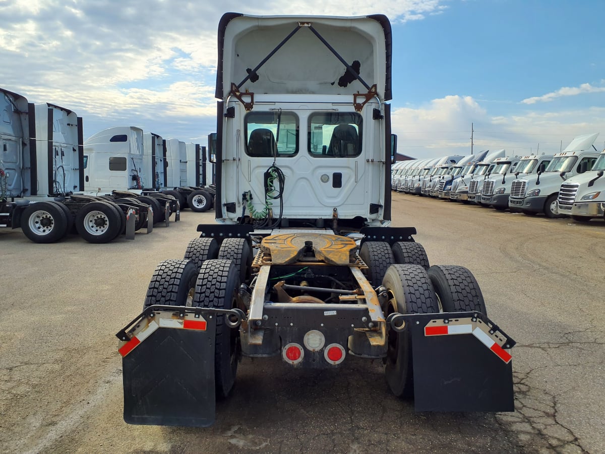 2017 Freightliner/Mercedes CASCADIA 125 665593