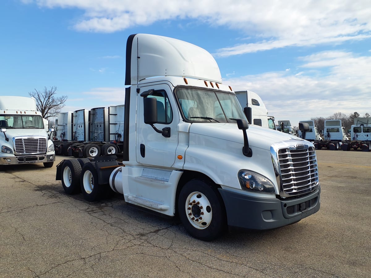 2017 Freightliner/Mercedes CASCADIA 125 665593