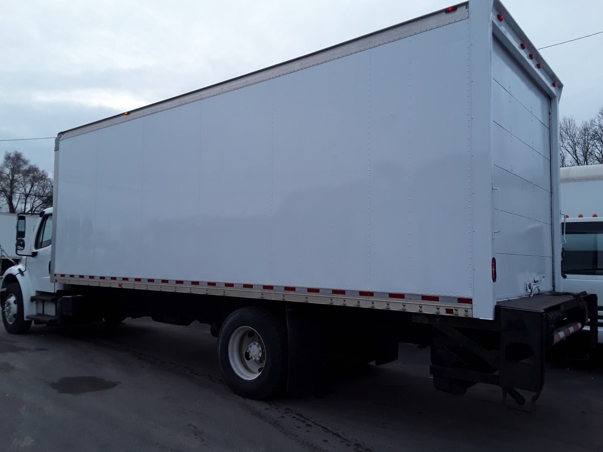 2017 Freightliner/Mercedes M2 106 665683