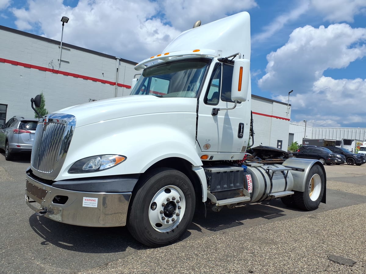 2017 Navistar International PROSTAR (4X2) 665706