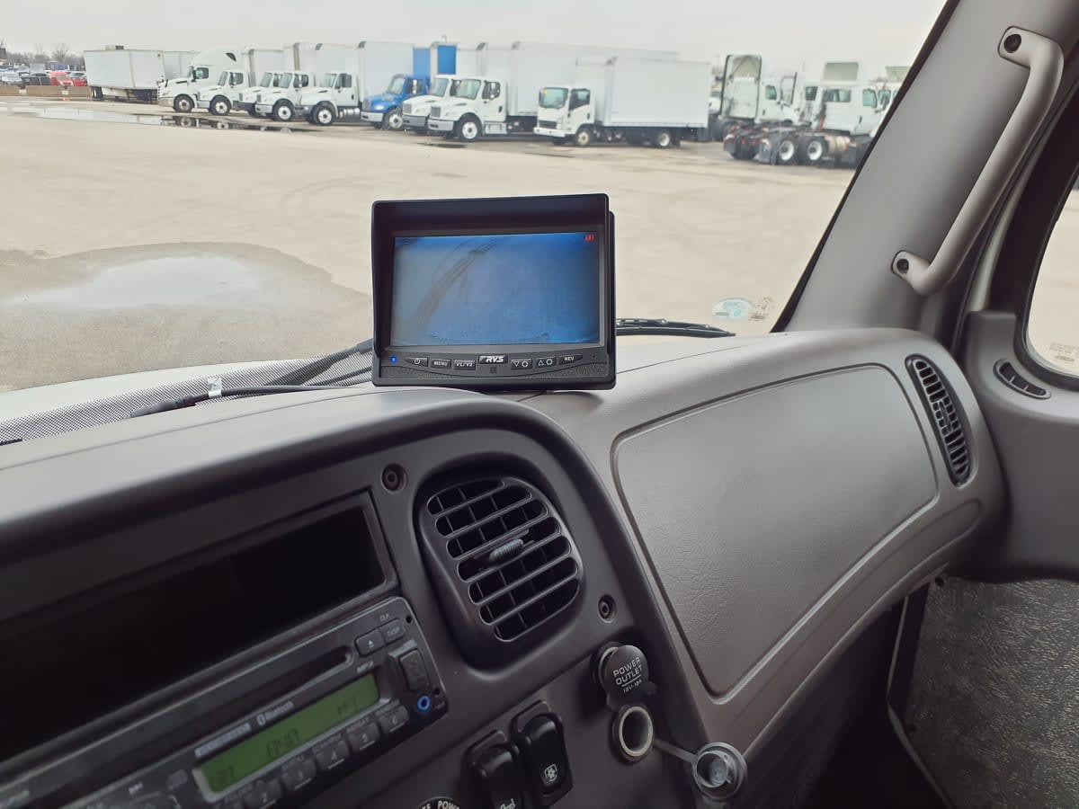 2017 Freightliner M2 106 - image 12