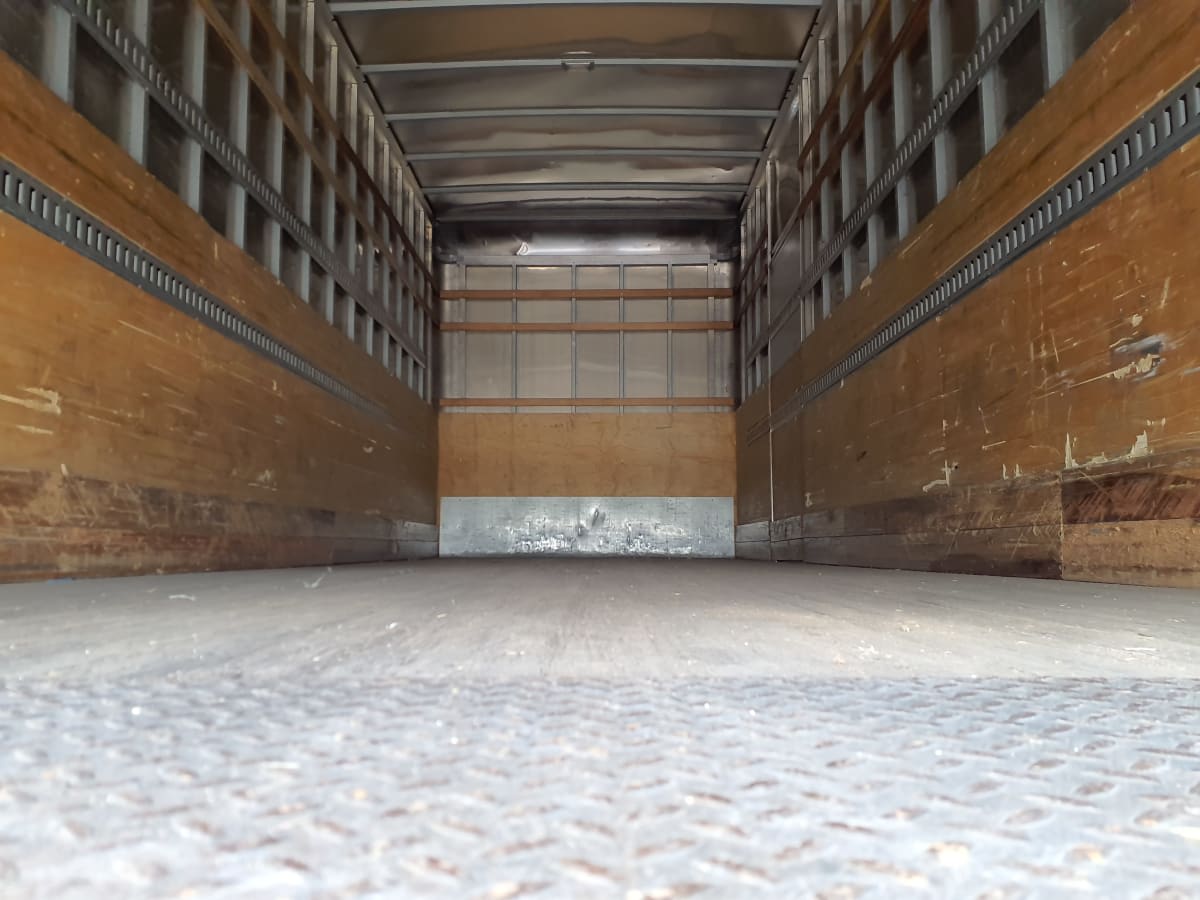 2017 Freightliner M2 106 - image 8