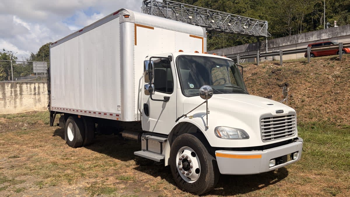 2017 Freightliner/Mercedes M2 106 665897