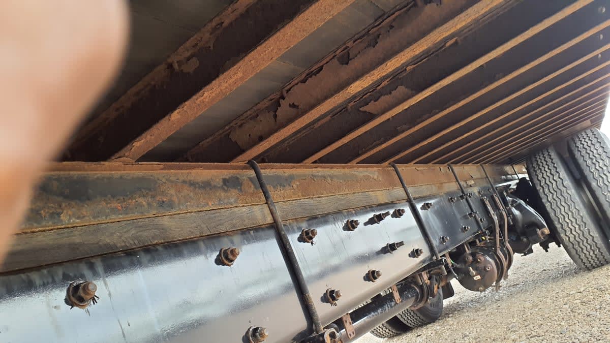 2017 Freightliner/Mercedes M2 106 665906