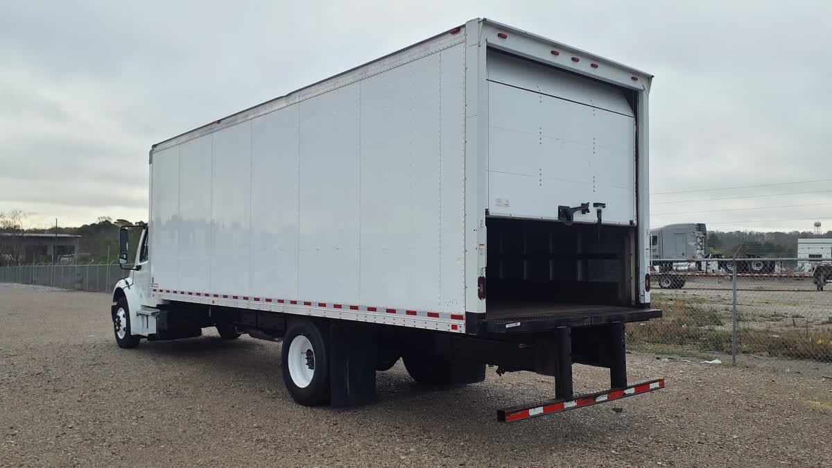 2017 Freightliner/Mercedes M2 106 665906