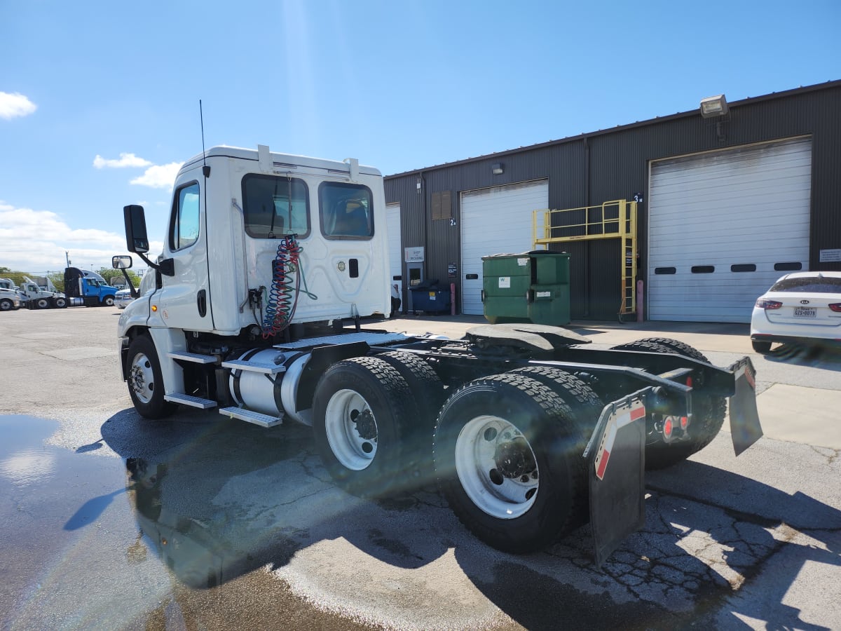 2017 Freightliner/Mercedes CASCADIA 125 665914