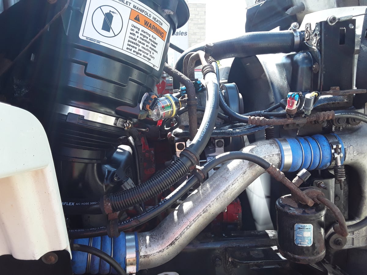 2017 Freightliner/Mercedes M2 106 665935