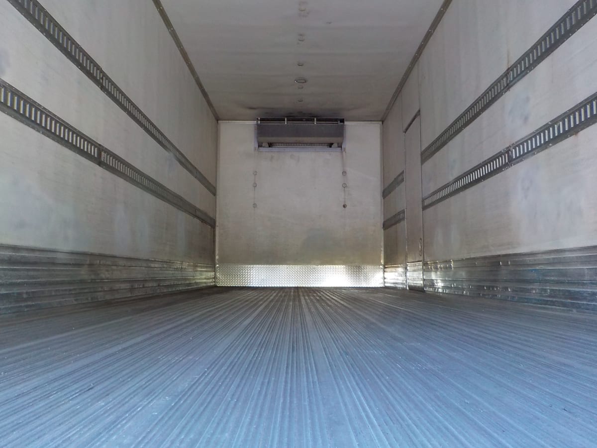 2017 Freightliner/Mercedes M2 106 665938