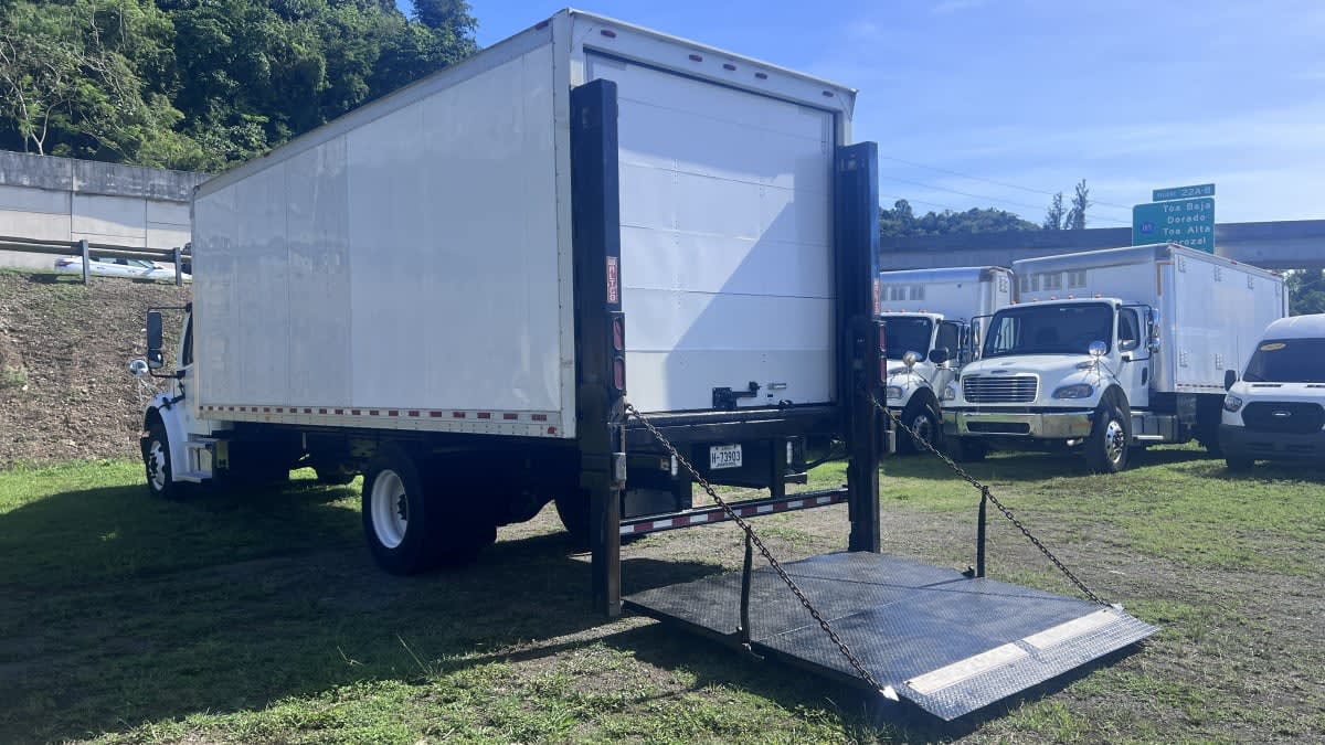 2017 Freightliner/Mercedes M2 106 665971