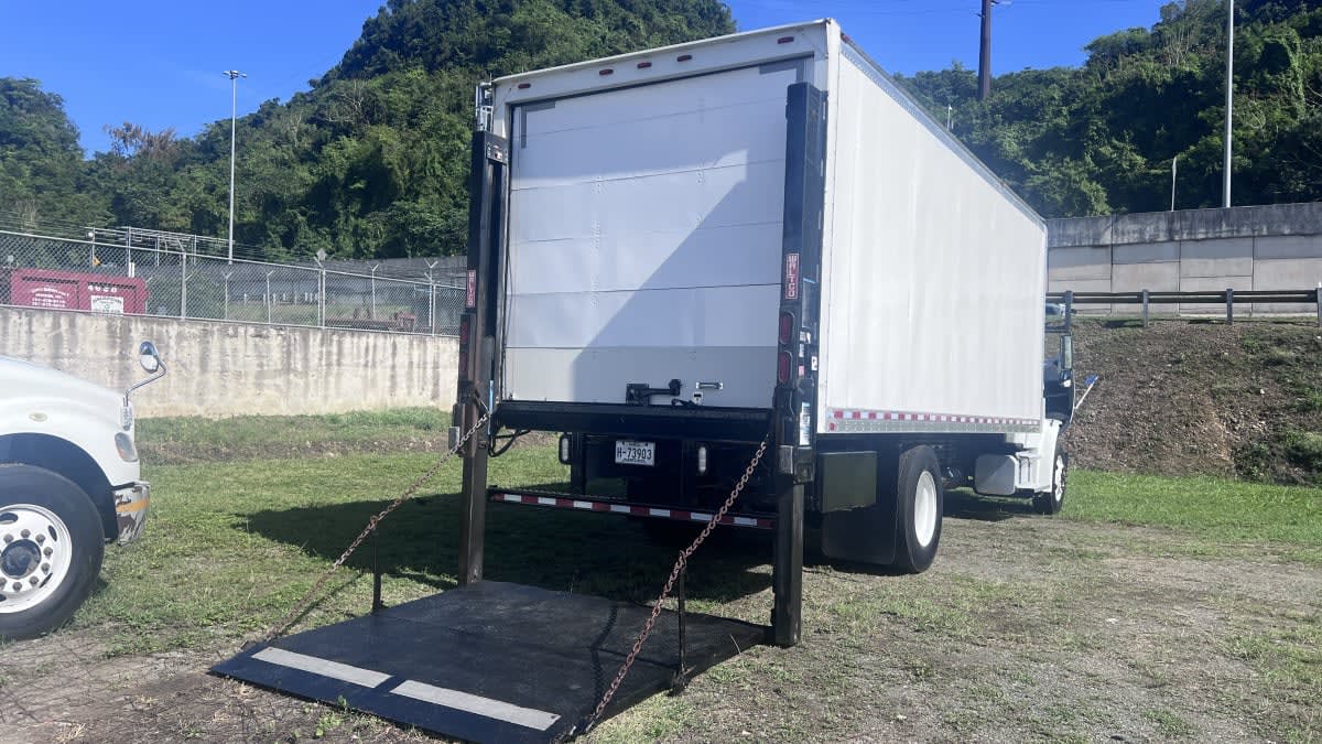 2017 Freightliner/Mercedes M2 106 665971