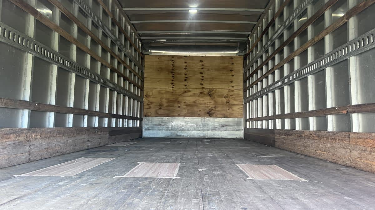 2017 Freightliner/Mercedes M2 106 665971