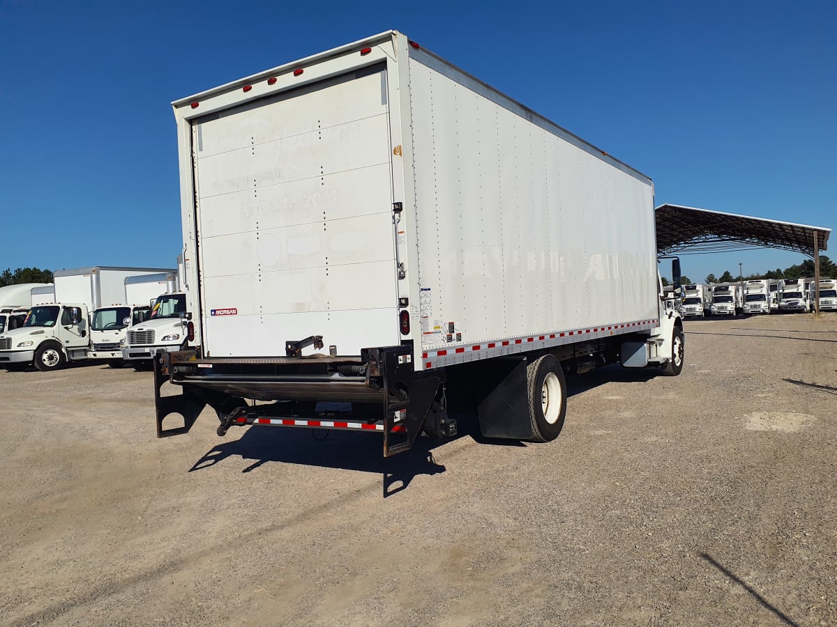2017 Freightliner/Mercedes M2 106 665990