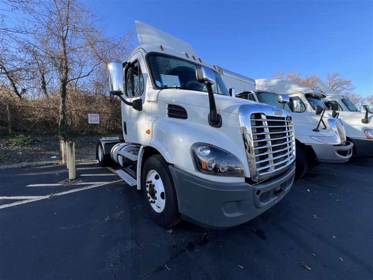 2017 Freightliner/Mercedes CASCADIA 113 666159