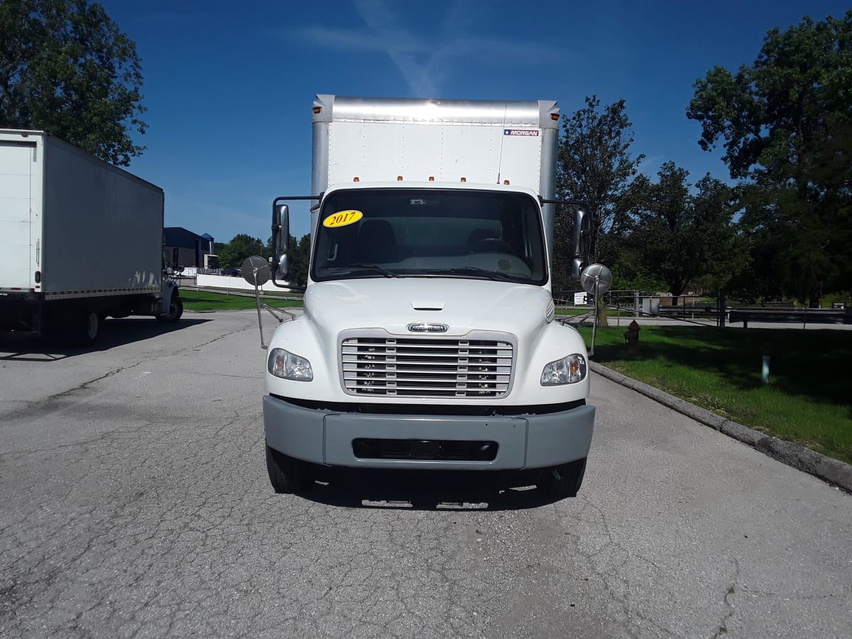 2017 Freightliner/Mercedes M2 106 666179