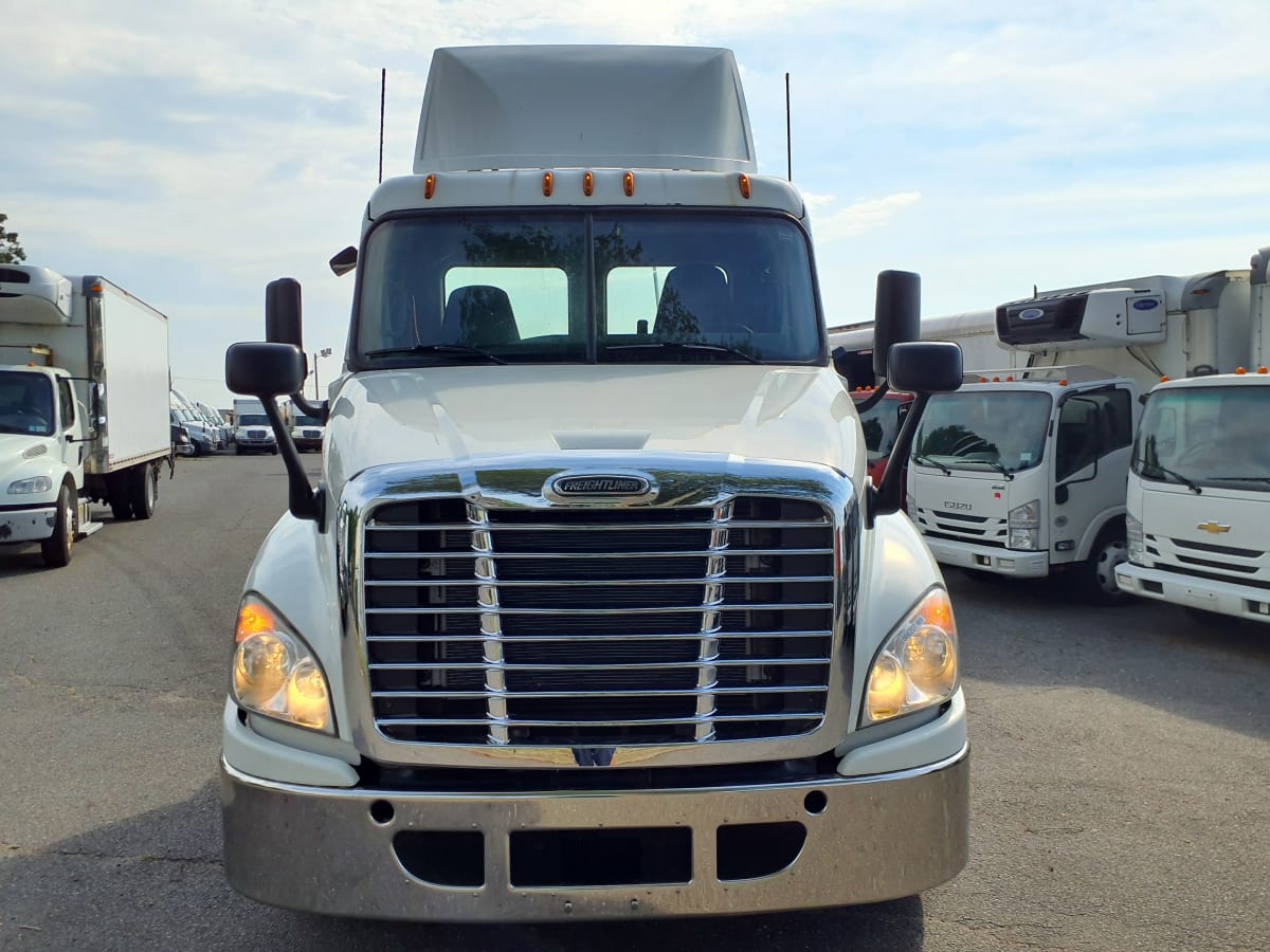 2017 Freightliner/Mercedes CASCADIA 125 666207