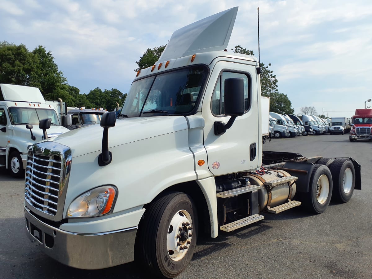 2017 Freightliner/Mercedes CASCADIA 125 666207