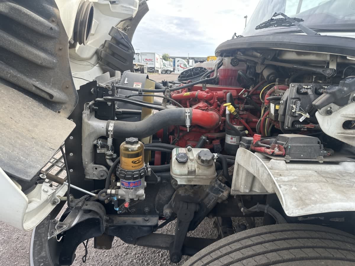 2017 Freightliner/Mercedes M2 106 666242