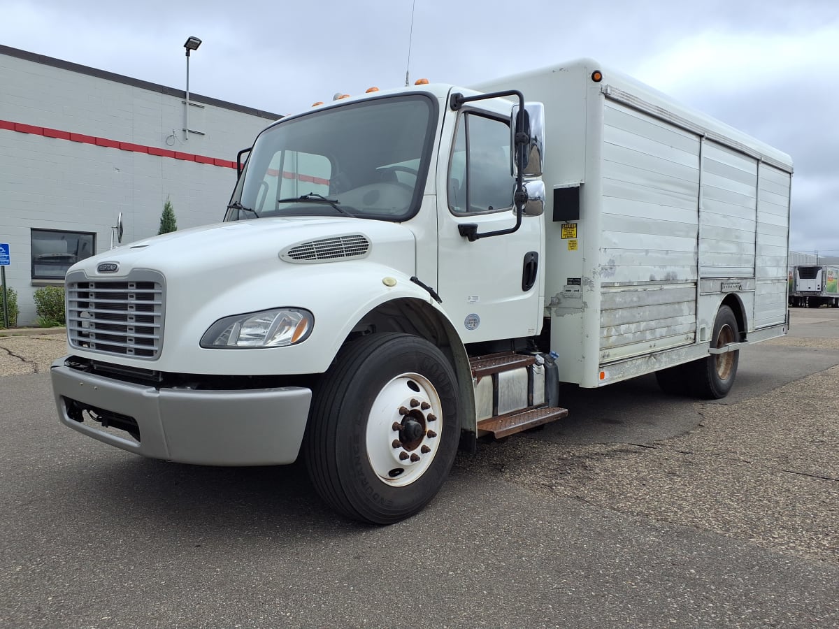 2017 Freightliner/Mercedes M2 106 666252