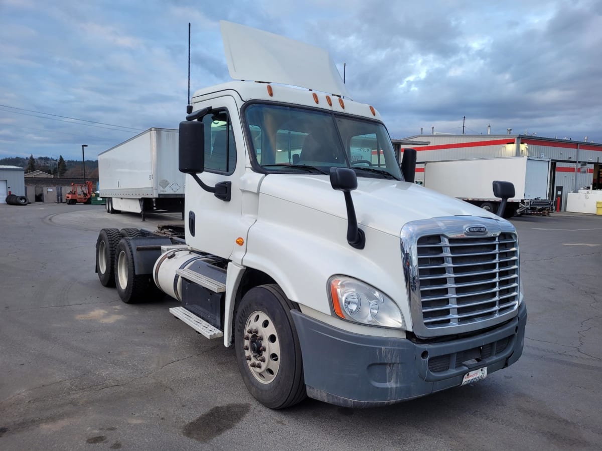 2017 Freightliner/Mercedes CASCADIA 125 666281