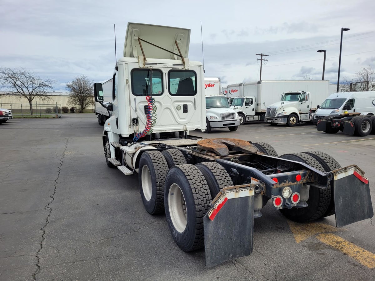 2017 Freightliner/Mercedes CASCADIA 125 666287