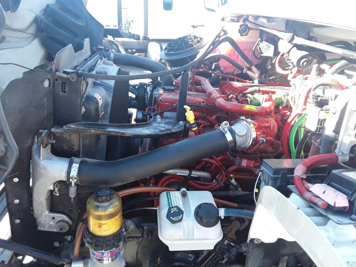 2017 Freightliner/Mercedes M2 106 666361