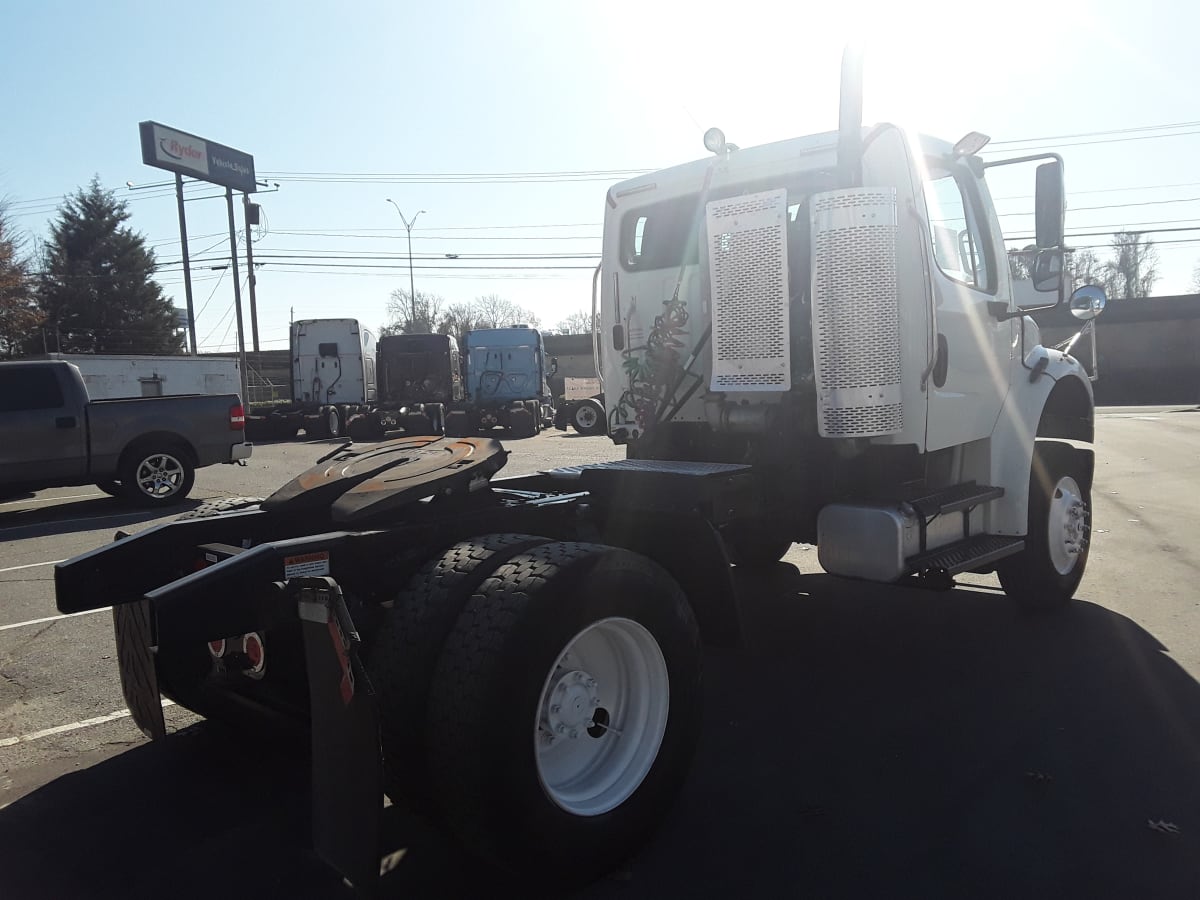 2017 Freightliner/Mercedes M2 106 666362