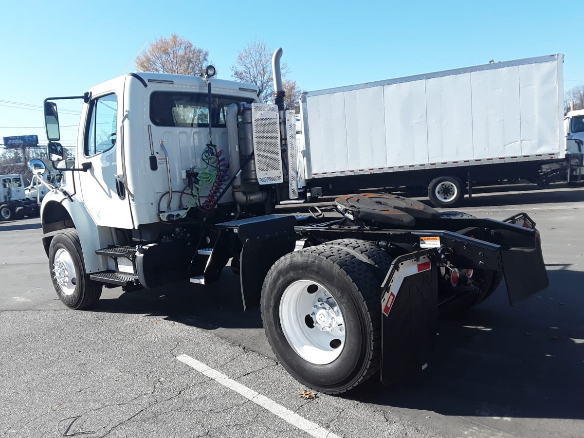 2017 Freightliner/Mercedes M2 106 666362