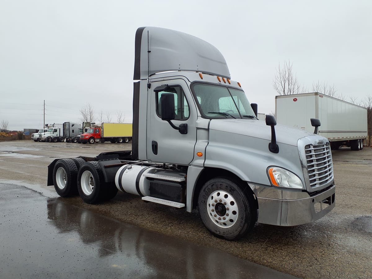 2017 Freightliner/Mercedes CASCADIA 125 666367