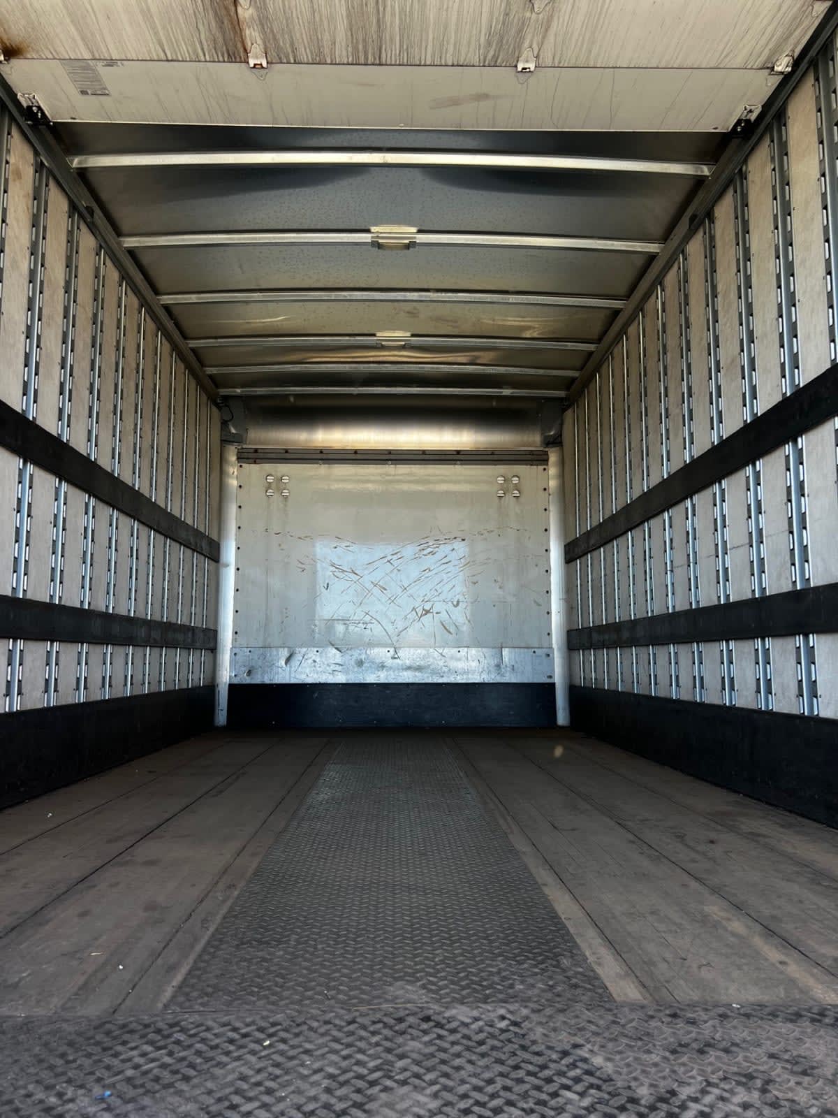 2017 Freightliner/Mercedes M2 106 666413