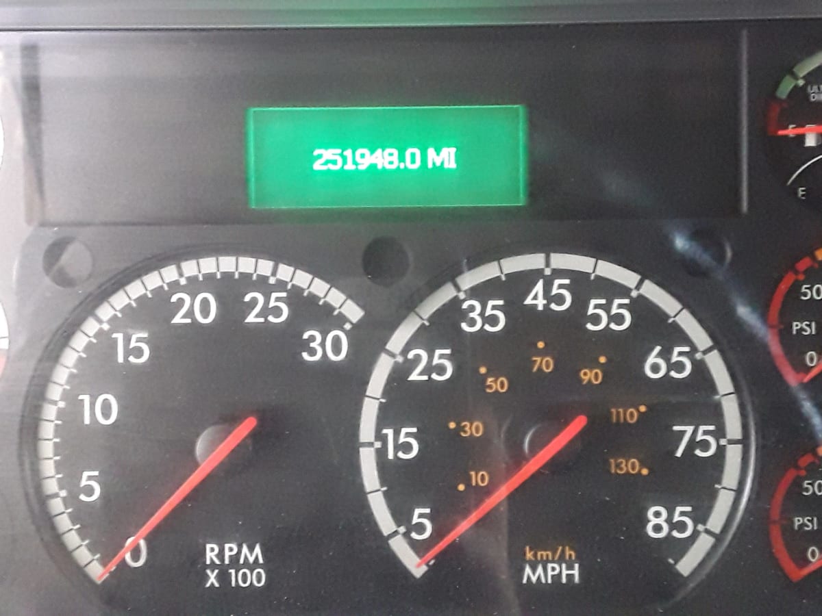 2017 Freightliner/Mercedes M2 106 666449