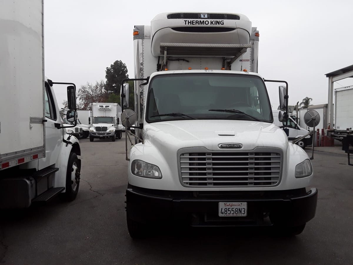 2017 Freightliner/Mercedes M2 106 666450